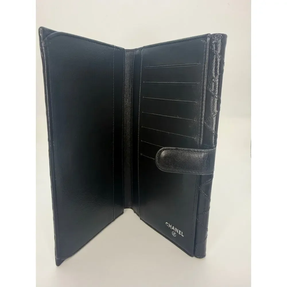 Chanel Diamond Stitch Black Calfskin Leather Flap Continental Long Wallet